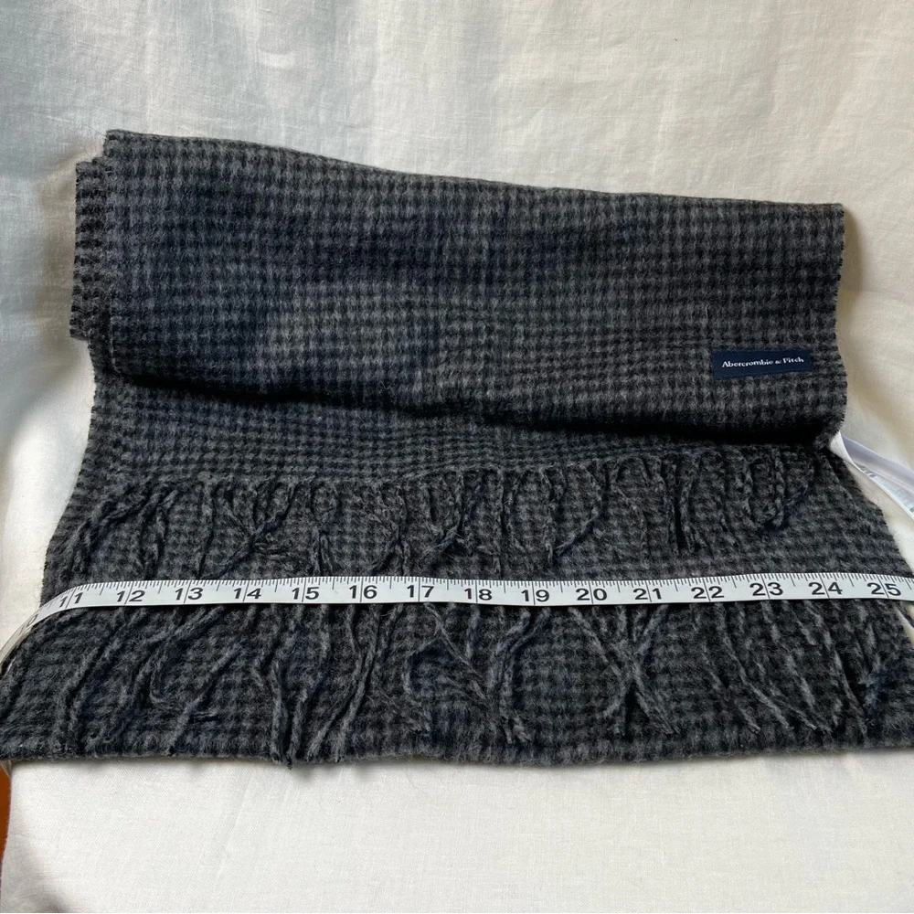 Abercrombie & Fitch Wool Scarf
